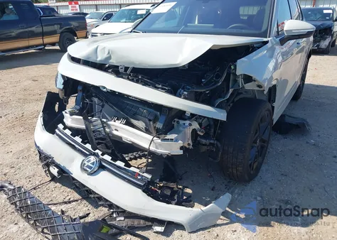 2025 Volkswagen Tiguan 2.0T Sel R-Line из США, поврежденный, VIN 3VVLR7RM8SM049157